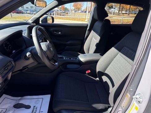 New 2026 Honda HR-V Sport image 10