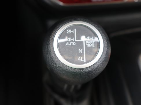 Used 2025 Jeep Wrangler Unlimited Rubicon 4xe w/ Safety Group AWD/4WD image 26