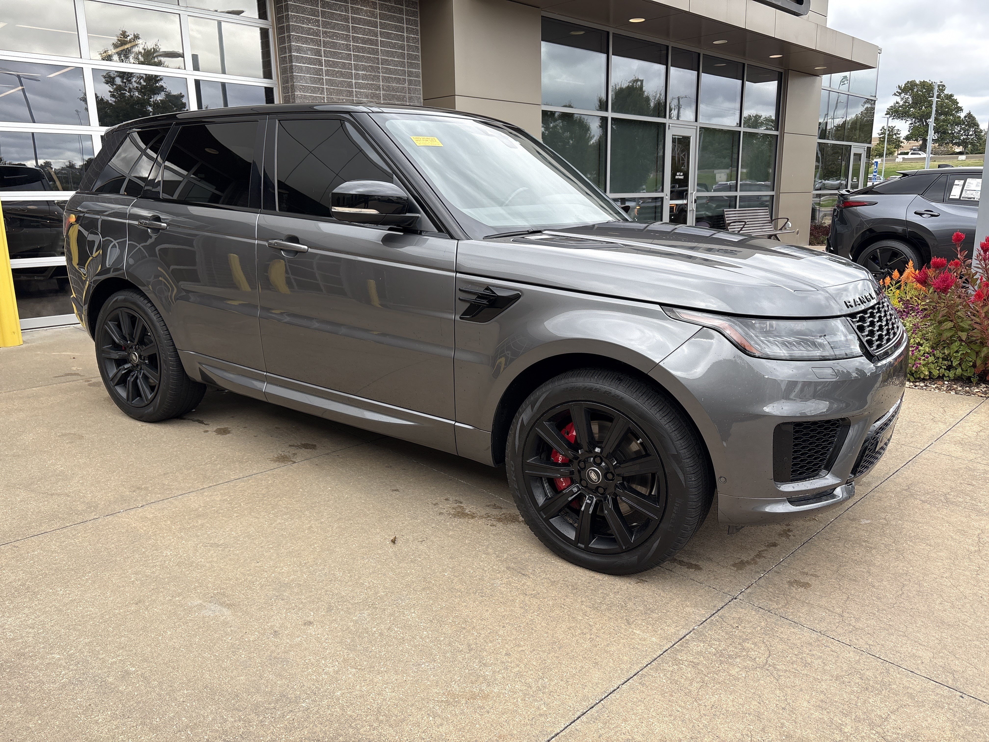 Used 2018 Land Rover Range Rover Sport Supercharged AWD/4WD image 16