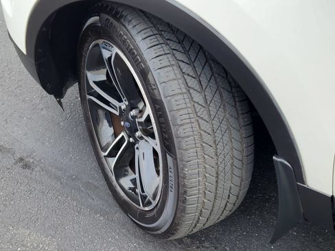 Used 2015 Ford Explorer Sport w/ Equipment Group 401A AWD/4WD image 23