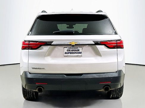 Used 2022 Chevrolet Traverse LT image 6