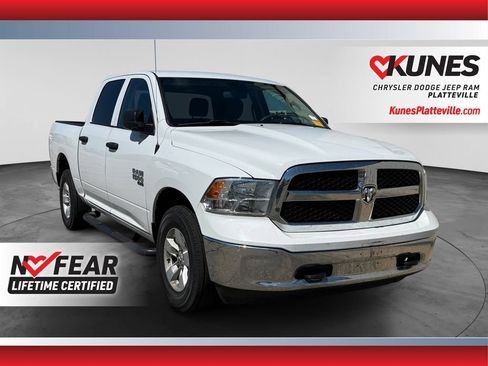 Used 2022 RAM 1500 Classic SLT AWD/4WD image 1