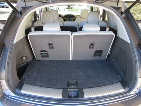 Used 2018 Acura MDX SH-AWD image 57
