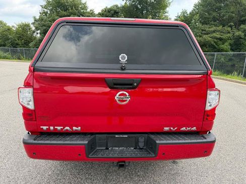 Used 2020 Nissan Titan SV w/ SV Convenience Package AWD/4WD image 45