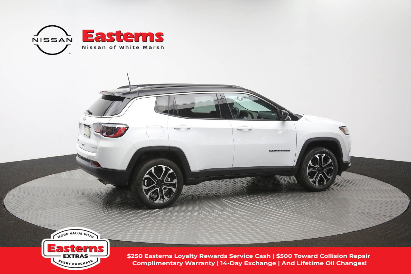 Used 2022 Jeep Compass Limited AWD/4WD image 42