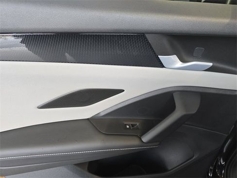 New 2026 Volkswagen Tiguan SE R-Line image 16