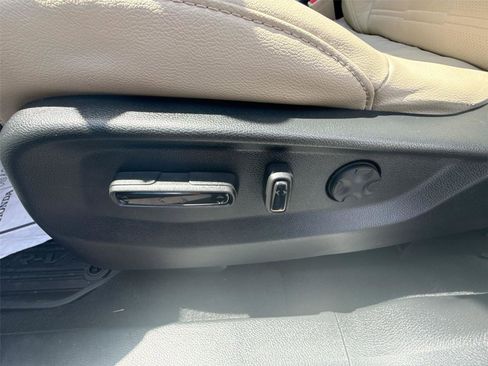 Used 2019 Honda CR-V EX-L image 14
