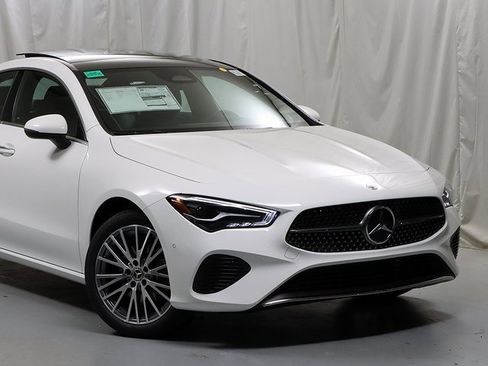 New 2026 Mercedes-Benz CLA 250 4MATIC image 2