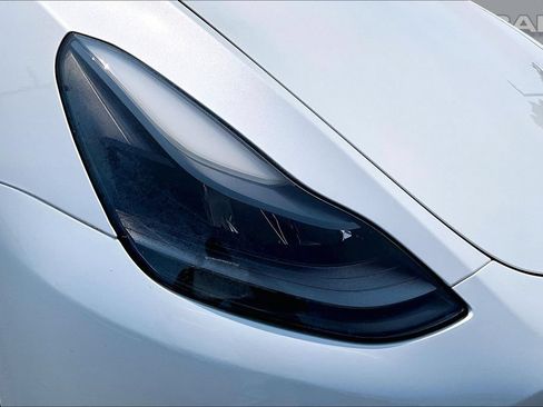 Used 2023 Tesla Model Y Performance AWD/4WD image 27