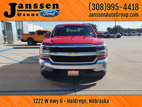 Used 2018 Chevrolet Silverado 1500 LT w/ All Star Edition AWD/4WD image 3
