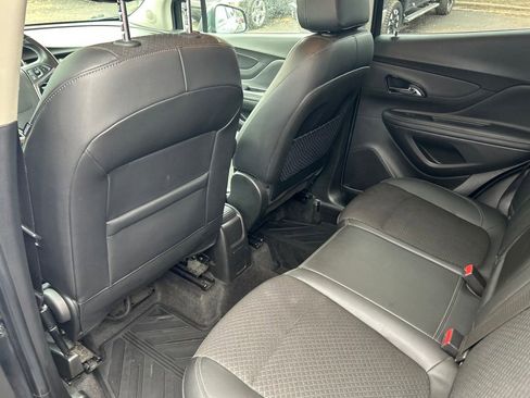 Used 2018 Buick Encore Preferred image 13