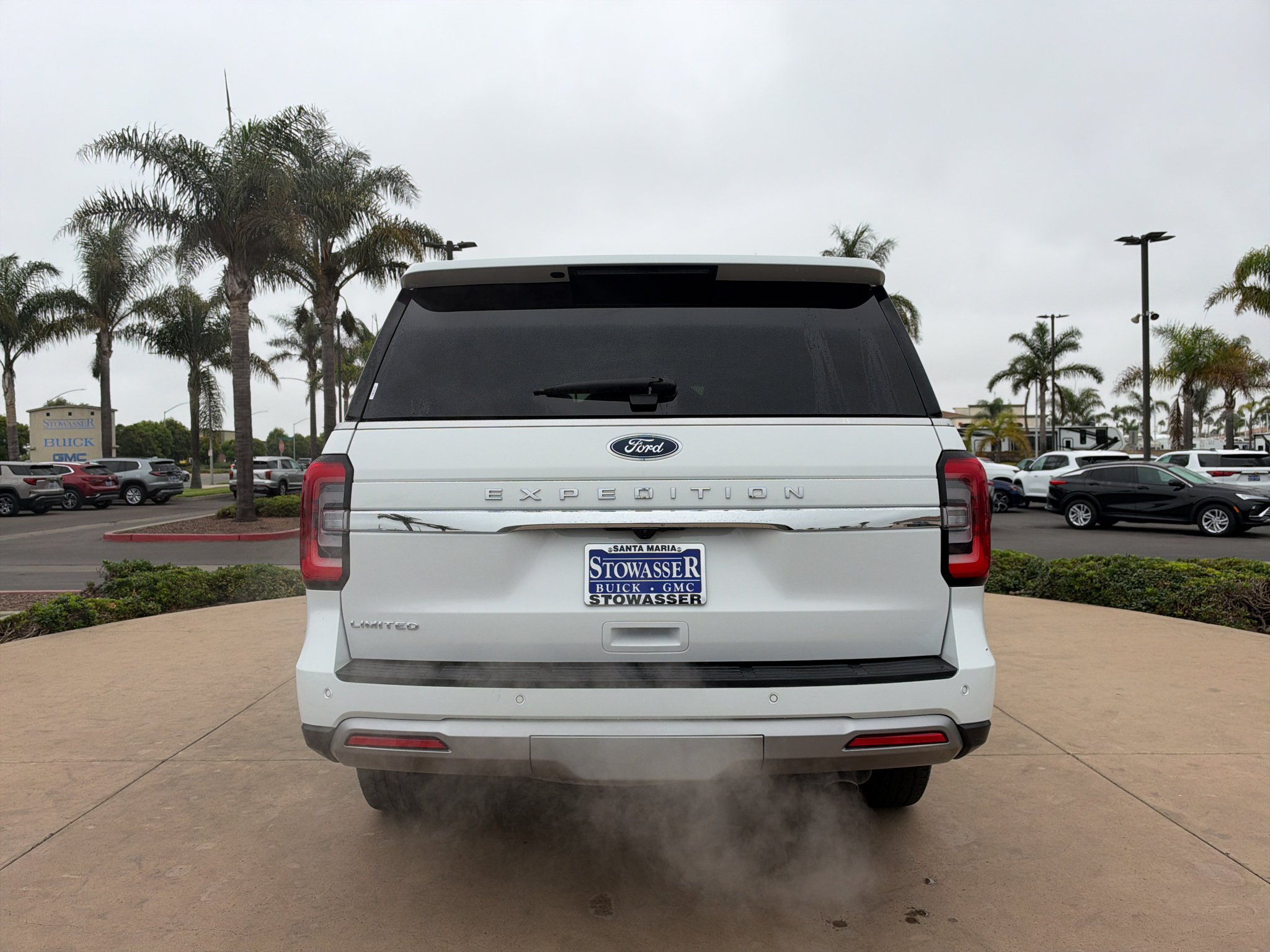 Used 2024 Ford Expedition Limited RWD image 6