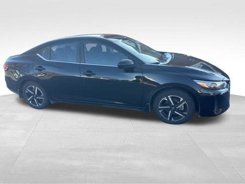 Used 2024 Nissan Sentra SV image 24