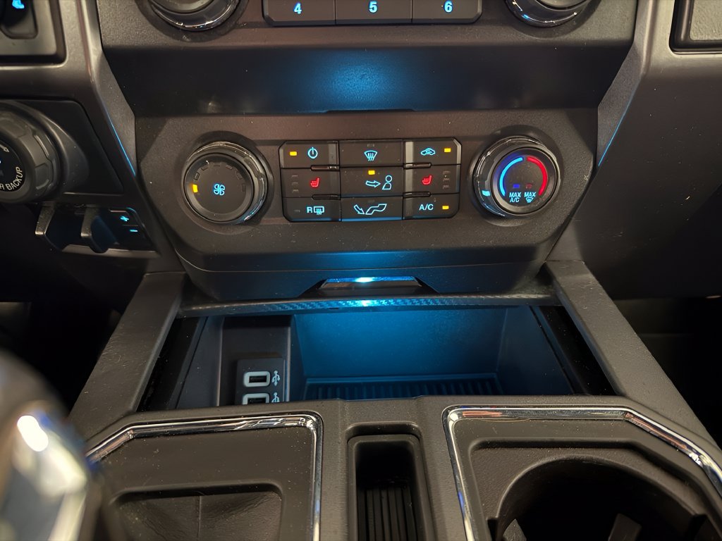 Used 2019 Ford F150 XLT w/ Equipment Group 302A Luxury AWD/4WD image 23