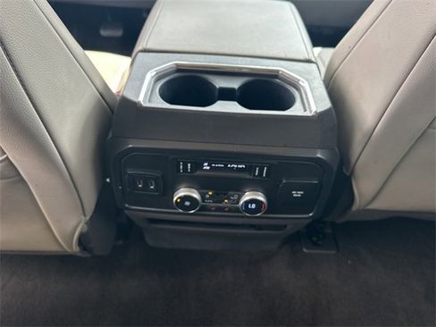 Used 2020 Ford Expedition Limited w/ Equipment Group 302A image 14