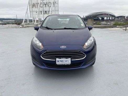 Used 2016 Ford Fiesta SE FWD image 3