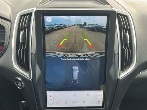 Used 2023 Ford Edge ST AWD/4WD image 9