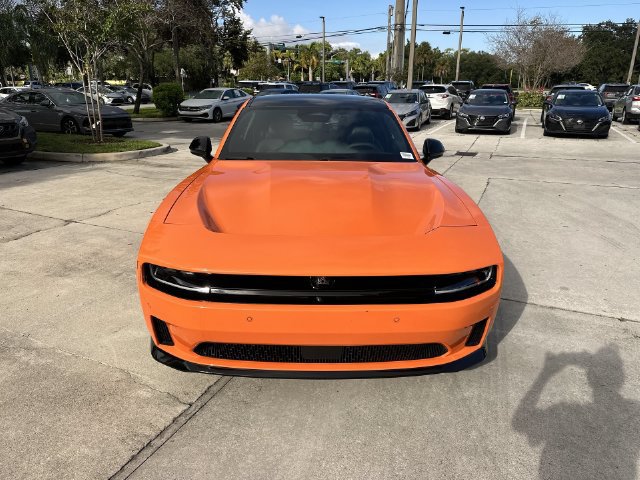 Used 2025 Dodge Charger Daytona R/T w/ Sun & Sound Package AWD/4WD image 18