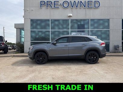 Used 2021 Volkswagen Atlas Cross Sport SE w/ Panoramic Sunroof Package