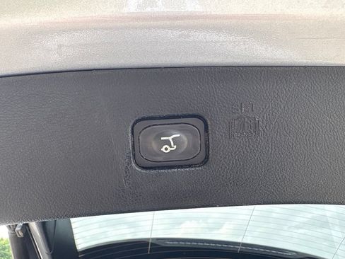 Used 2022 Ford Edge Titanium AWD/4WD image 53