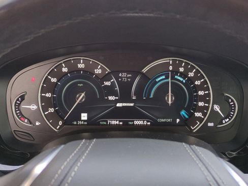 Used 2019 BMW 530e w/ Convenience Package image 21