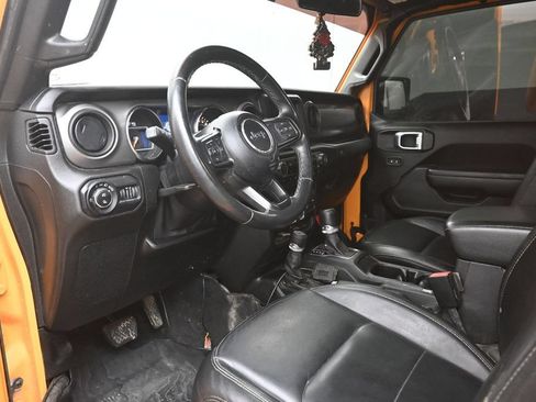 Used 2021 Jeep Gladiator Sport AWD/4WD image 19