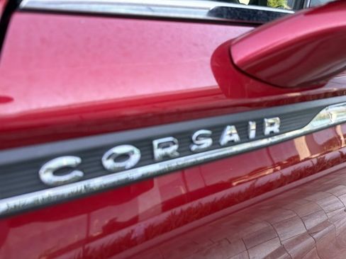 Used 2020 Lincoln Corsair FWD w/ Equipment Group 101A image 9