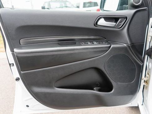 Used 2023 Dodge Durango SXT w/ SXT Blacktop Group image 19