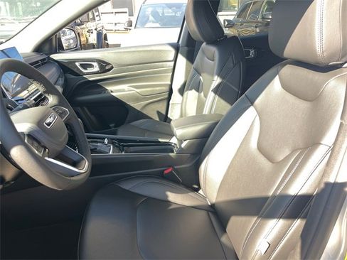 New 2026 Jeep Compass Limited image 10