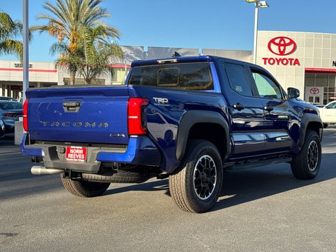 New 2025 Toyota Tacoma TRD Off-Road image 13