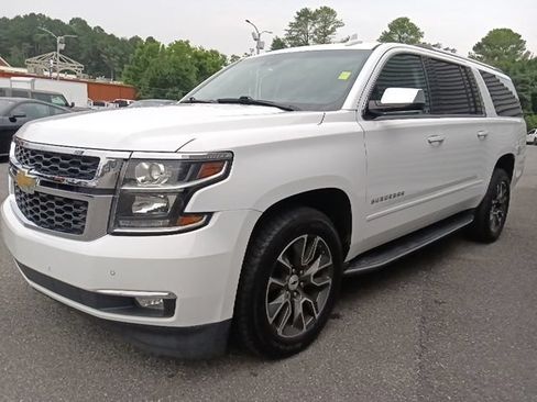 Used 2020 Chevrolet Suburban Premier RWD image 7