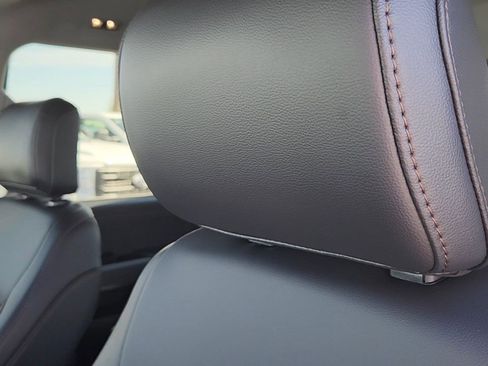 New 2026 Ford F350 Lariat w/ Black Appearance Package image 9