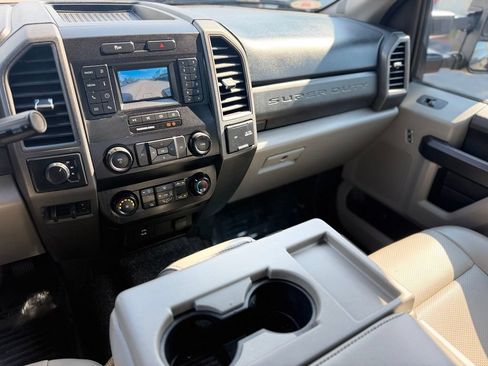 Used 2021 Ford F350 XL w/ Power Equipment Group AWD/4WD image 18
