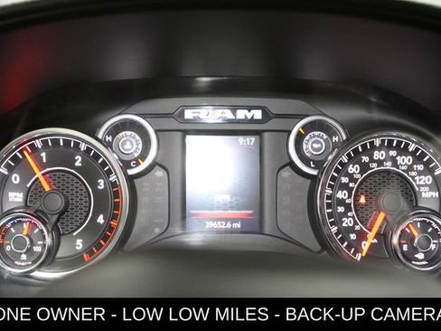 Used 2023 RAM 2500 Big Horn w/ Cold Weather Group AWD/4WD image 18
