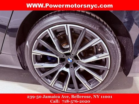Used 2020 BMW 750i xDrive w/ Executive Package image 19