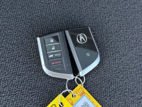 Used 2023 Acura MDX SH-AWD w/ Technology Package image 22