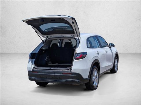 Used 2024 Honda HR-V LX image 6