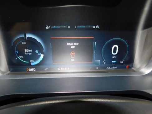 Used 2023 Ford F150 Lightning Lariat image 30