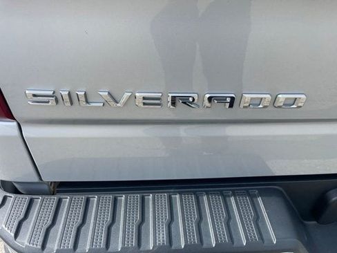 Used 2020 Chevrolet Silverado 1500 LT AWD/4WD image 22