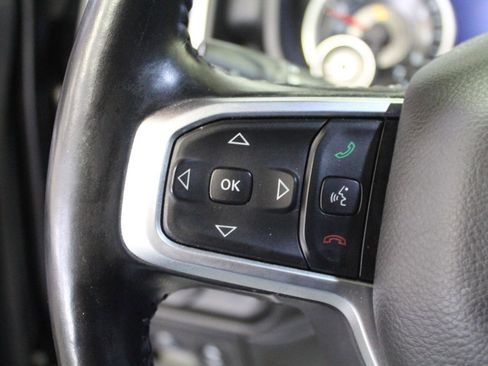 Used 2019 RAM 1500 Big Horn image 9