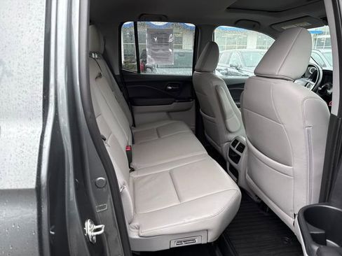 Used 2017 Honda Ridgeline RTL-E image 12
