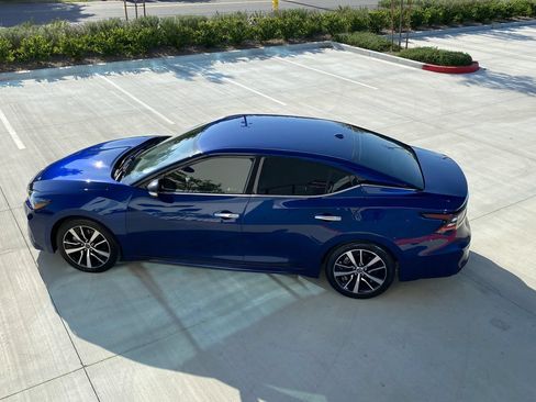 Used 2023 Nissan Maxima SV w/ Floor Mat Group FWD image 18