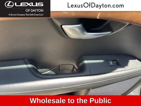 Used 2011 Volvo XC70 3.2 AWD/4WD image 29