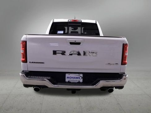 Used 2025 RAM 1500 Laramie image 4
