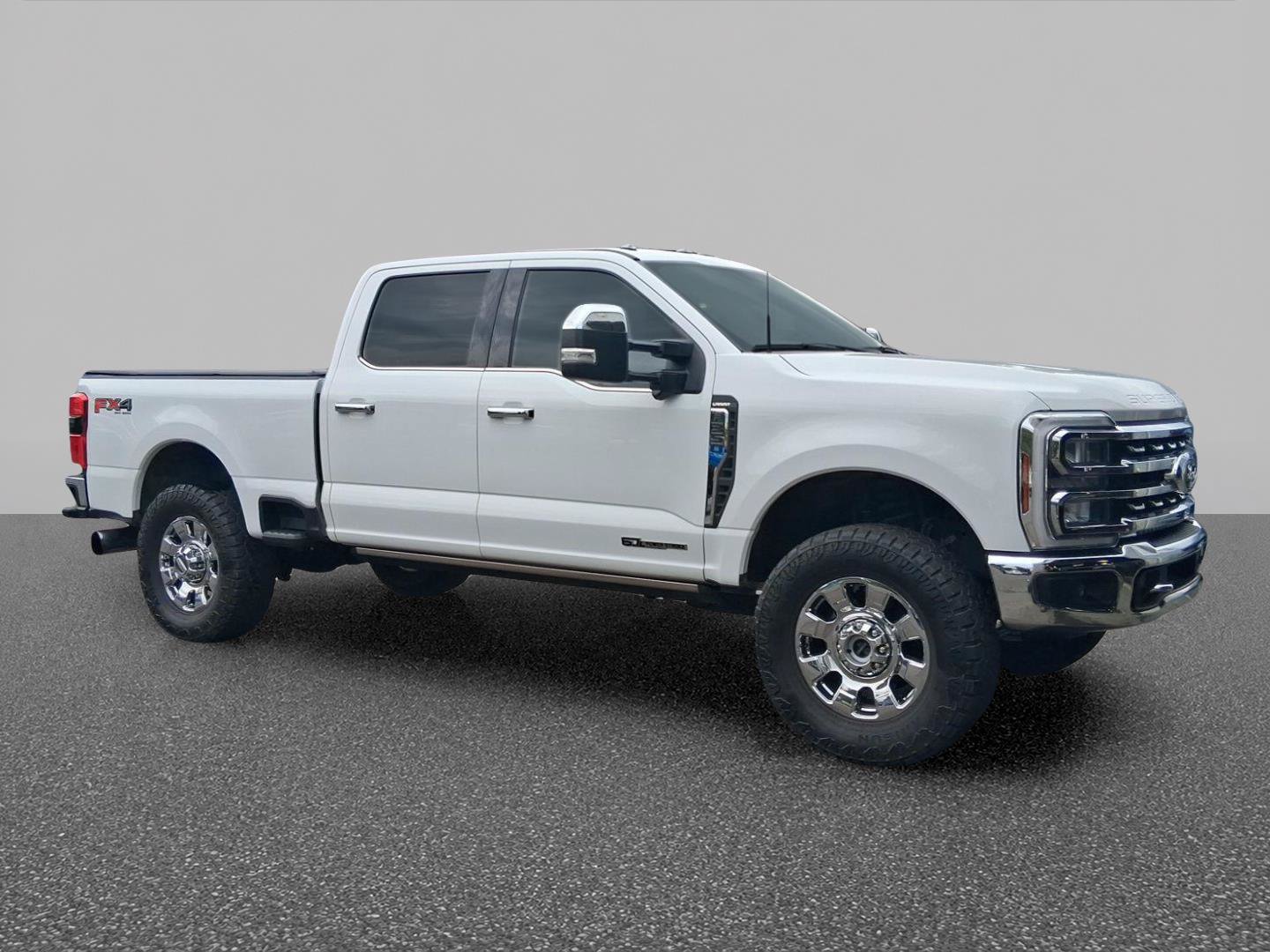 Used 2024 Ford F350 Lariat w/ Chrome Package AWD/4WD image 3