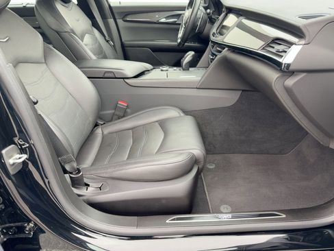 Used 2019 Cadillac CT6 Sport image 28