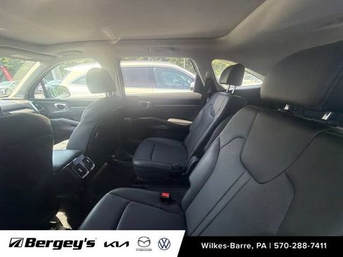 Certified 2023 Kia Sorento SX AWD/4WD image 12