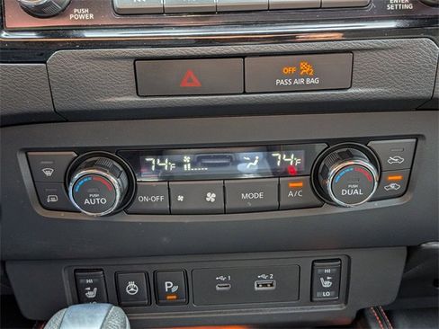 Used 2022 Nissan Frontier PRO-4X image 21