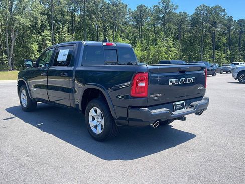 New 2026 RAM 1500 Big Horn AWD/4WD image 5