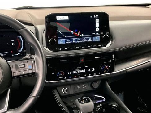 Used 2023 Nissan Rogue Platinum w/ Platinum Premium Package FWD image 7